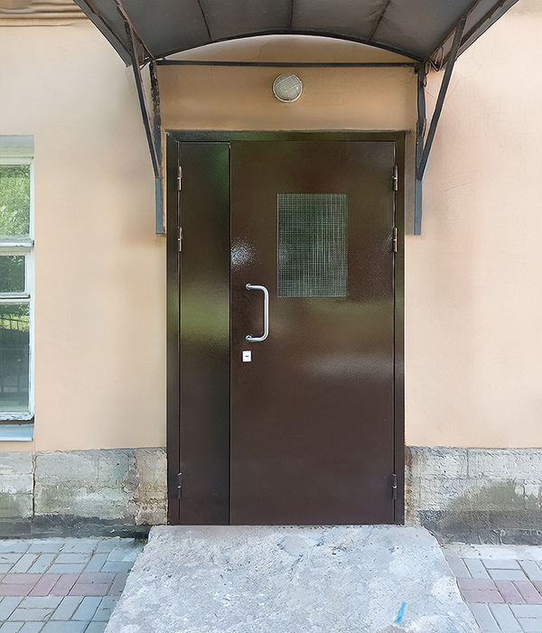 Фото тамбурных дверей в подъезд, для капремонта ФКР Фото тамбурных дверей в подъезд, для капремонта ФКР