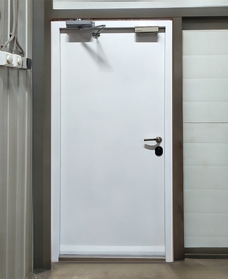 Дверь белого цвета Дверь белого цвета