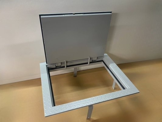 Люк из рельефной стали Люк из рельефной стали